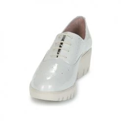 Chaussures Femme Derbies Wonders PIEROD Nude vernis -Derbies Soldes 6816791 500 C